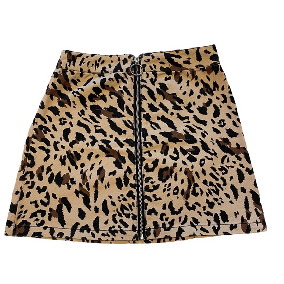- F21 Leopard Print Denim Zip Up Mini Skirt - Picture 10 of 10